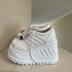 NWNT Demonia - STOMP 08 White Platform Sneakers Wedge Chunky Boots Size 8